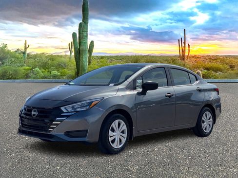 Certified 2025 Nissan Versa S w/ Trunk Package image 2