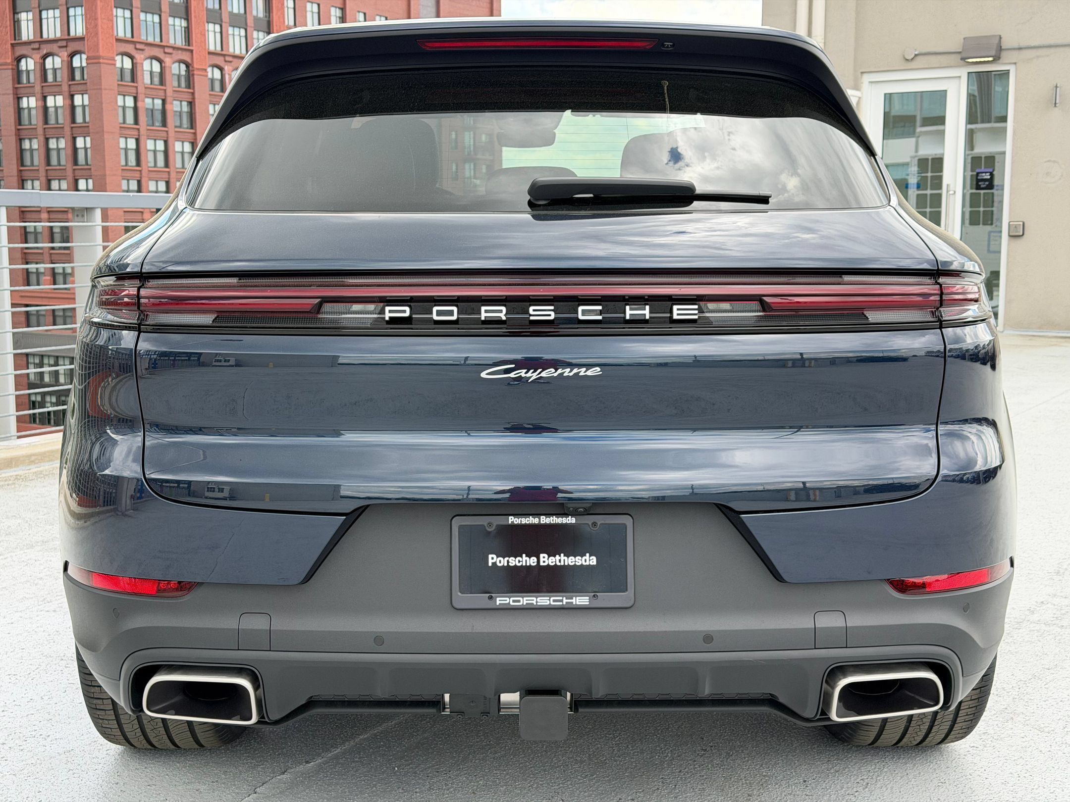 Used 2026 Porsche Cayenne AWD/4WD image 6