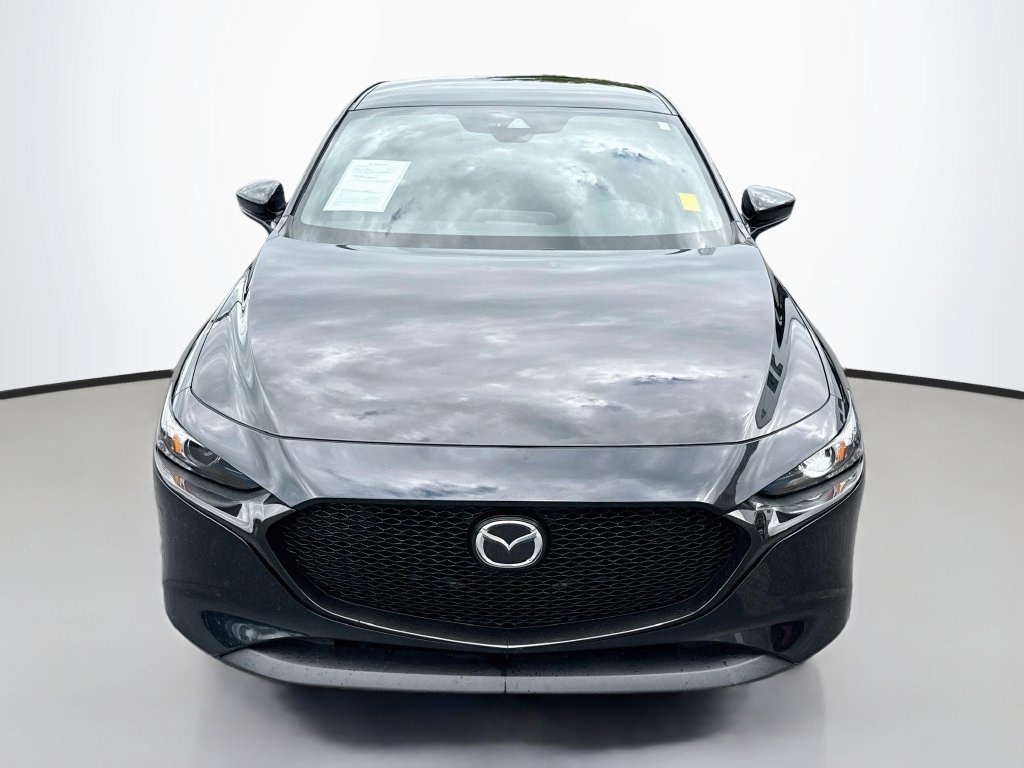Used 2022 MAZDA MAZDA3 s FWD image 2