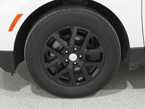 Certified 2024 Chevrolet Equinox LS w/ LS Convenience Package image 21