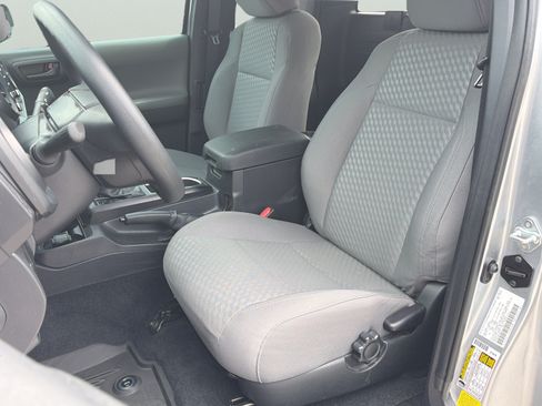 Used 2023 Toyota Tacoma SR RWD image 21