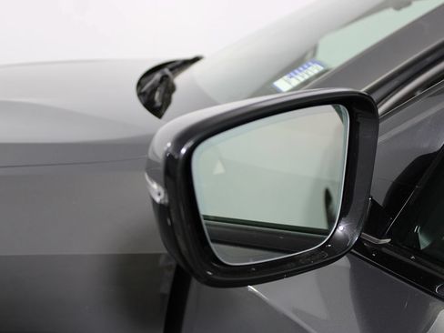 Used 2023 BMW 330i Sedan w/ M Sport Package RWD image 44