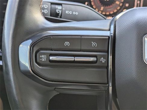 Used 2024 GMC Canyon AT4 w/ AT4 Premium Package image 26