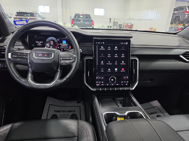 Used 2026 GMC Acadia Elevation w/ Elevation Premium Package AWD/4WD image 9