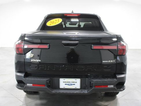 Used 2023 Hyundai Santa Cruz SEL Premium image 8