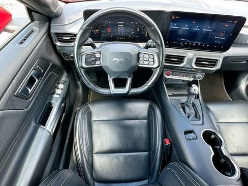 Used 2024 Ford Mustang Premium image 22