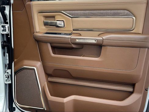 Used 2022 RAM 2500 Limited image 26