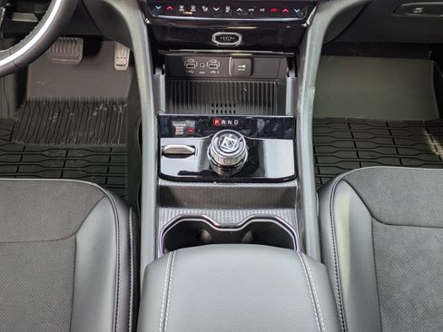 New 2026 Jeep Grand Cherokee Laredo image 20