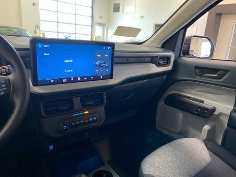 New 2026 Ford Maverick XLT image 20