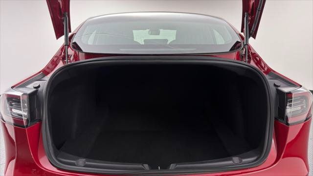 Used 2018 Tesla Model 3 Long Range AWD/4WD image 17