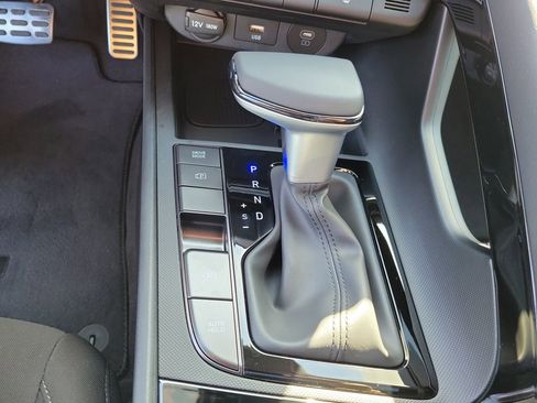New 2026 Hyundai Elantra SEL Sport Premium FWD image 19