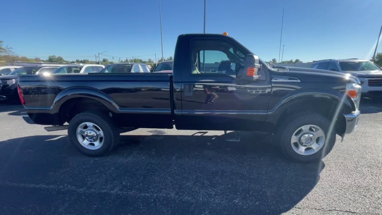 Used 2016 Ford F250 XLT w/ XLT Value Package AWD/4WD image 2