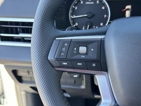 New 2026 Mitsubishi Outlander AWD image 44