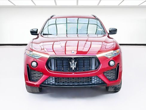 Used 2020 Maserati Levante GranSport image 2