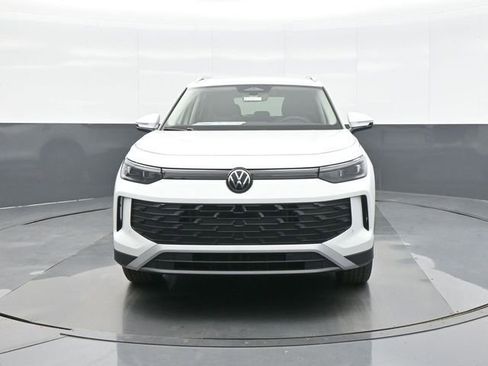 New 2026 Volkswagen Tiguan S image 2