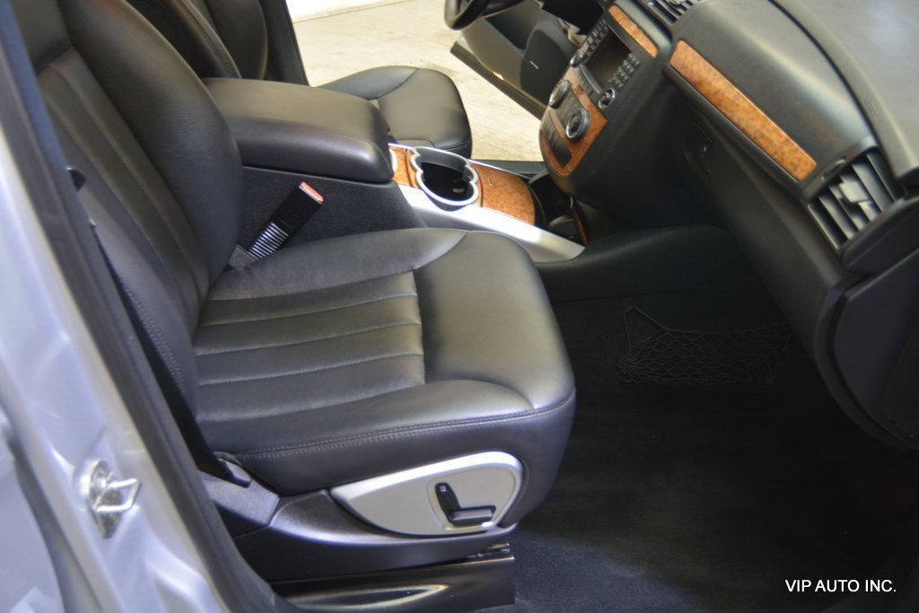 Used 2007 Mercedes-Benz R 320 CDI 4MATIC image 11