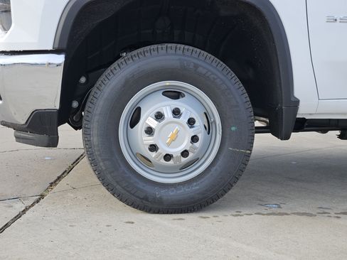 New 2026 Chevrolet Silverado 3500 W/T w/ WT Convenience Package image 6