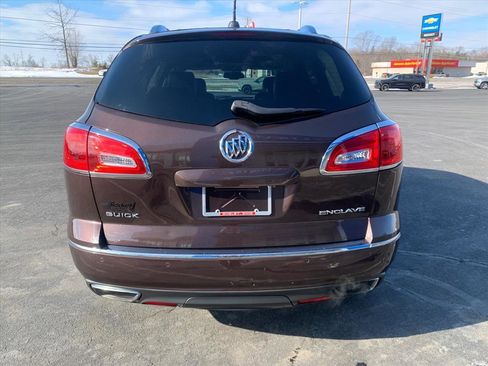 Used 2017 Buick Enclave Leather image 4