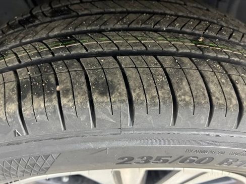 Used 2023 Nissan Rogue SV image 13