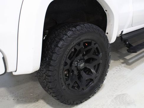 Used 2021 GMC Sierra 1500 AT4 w/ AT4 Premium Package image 31