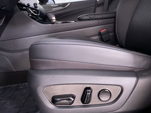 Used 2025 Lexus NX 350 AWD w/ Premium Package image 9