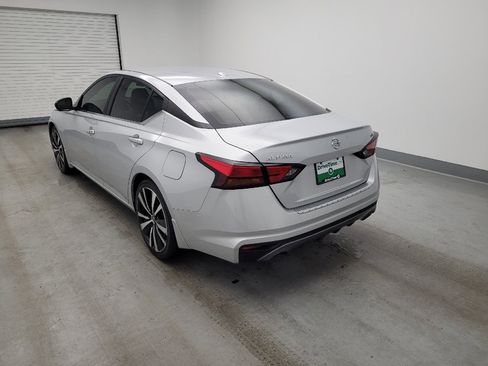 Used 2019 Nissan Altima 2.5 SR FWD image 5