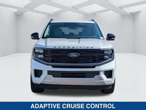 New 2026 Ford Expedition Platinum w/ Platinum Ultimate Package AWD/4WD image 10