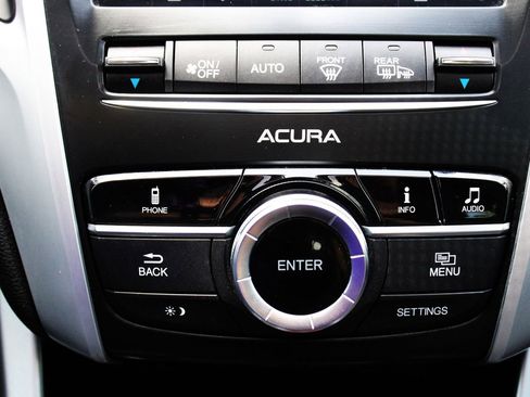 Used 2017 Acura TLX FWD image 24