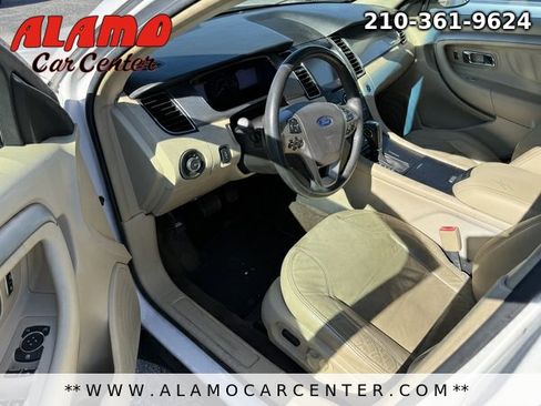 Used 2013 Ford Taurus SEL image 27