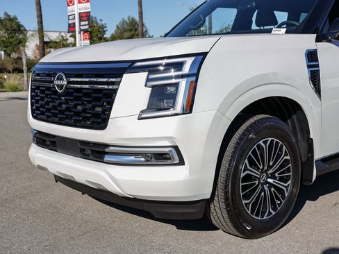 New 2026 Nissan Armada SL image 10