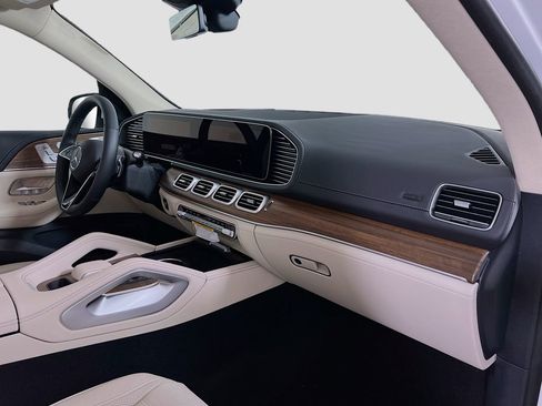 Used 2026 Mercedes-Benz GLE 450 GLE 450 image 32