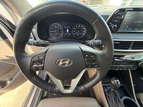 Used 2021 Hyundai Tucson Limited FWD image 14
