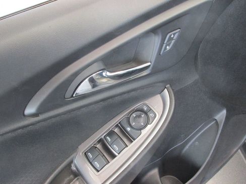 Used 2024 Chevrolet Malibu LT image 27