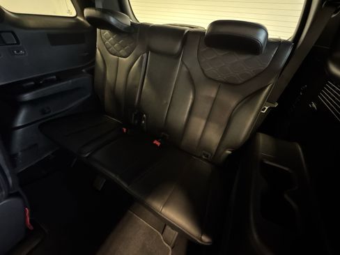 Used 2020 Hyundai Palisade Limited image 24