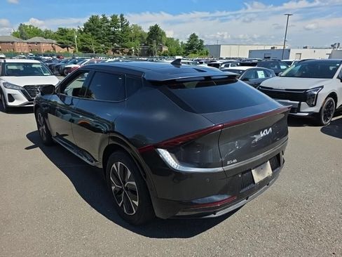 Used 2023 Kia EV6 Wind w/ Wind Technology Package AWD/4WD image 4