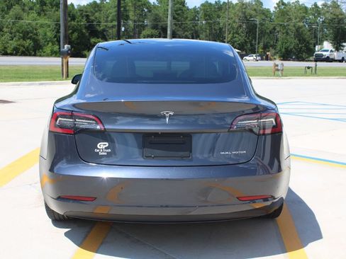 Used 2022 Tesla Model 3 Long Range AWD/4WD image 5