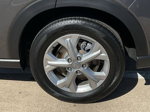 Used 2025 Honda HR-V LX image 8