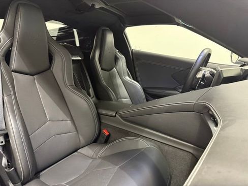 Used 2023 Chevrolet Corvette Stingray Coupe w/ Z51 Performance Package image 30