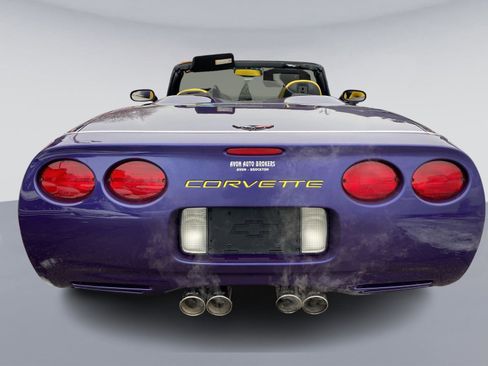 Used 1998 Chevrolet Corvette Convertible w/ Memory Pkg image 4