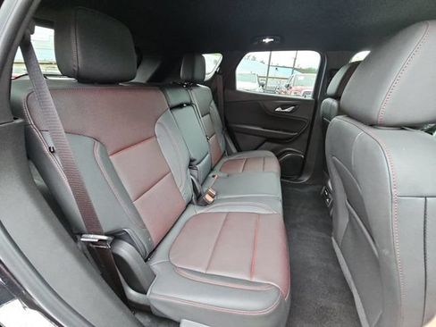 Used 2025 Chevrolet Blazer RS FWD image 29