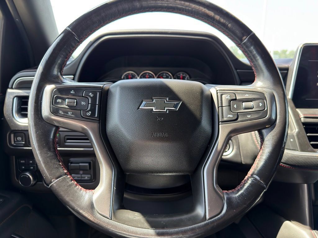 Used 2021 Chevrolet Tahoe RST w/ Luxury Package AWD/4WD image 16