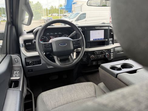 Used 2025 Ford F250 XLT AWD/4WD image 20