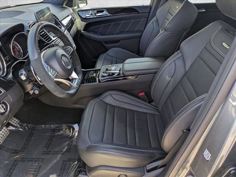 Used 2019 Mercedes-Benz GLE 63 AMG 4MATIC image 17