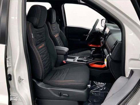 New 2025 Nissan Frontier PRO-4X image 35