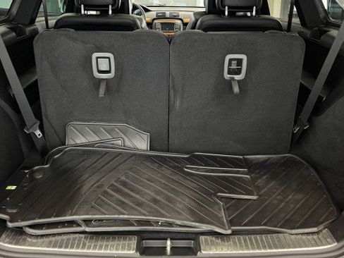 Used 2008 Mercedes-Benz R 350 4MATIC image 35