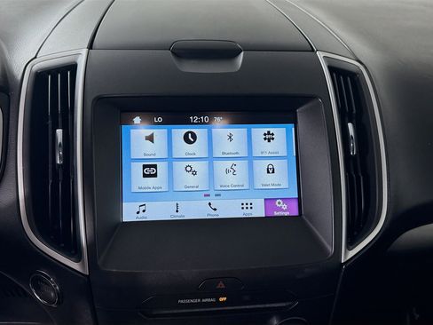 Used 2016 Ford Edge SEL w/ Equipment Group 201A image 18