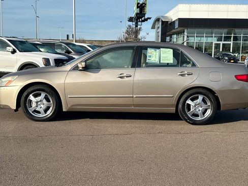 Used 2005 Honda Accord Hybrid Sedan image 7