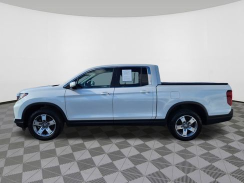 Certified 2024 Honda Ridgeline RTL image 5