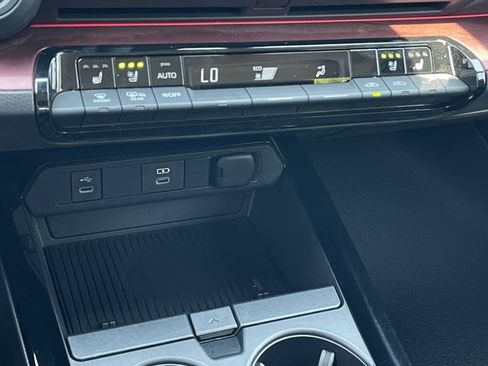 Certified 2024 Toyota Prius Prime Premium w/ Advanced Technology Package FWD image 19
