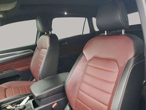 Used 2023 Volkswagen Atlas Cross Sport SEL Premium R-Line image 30